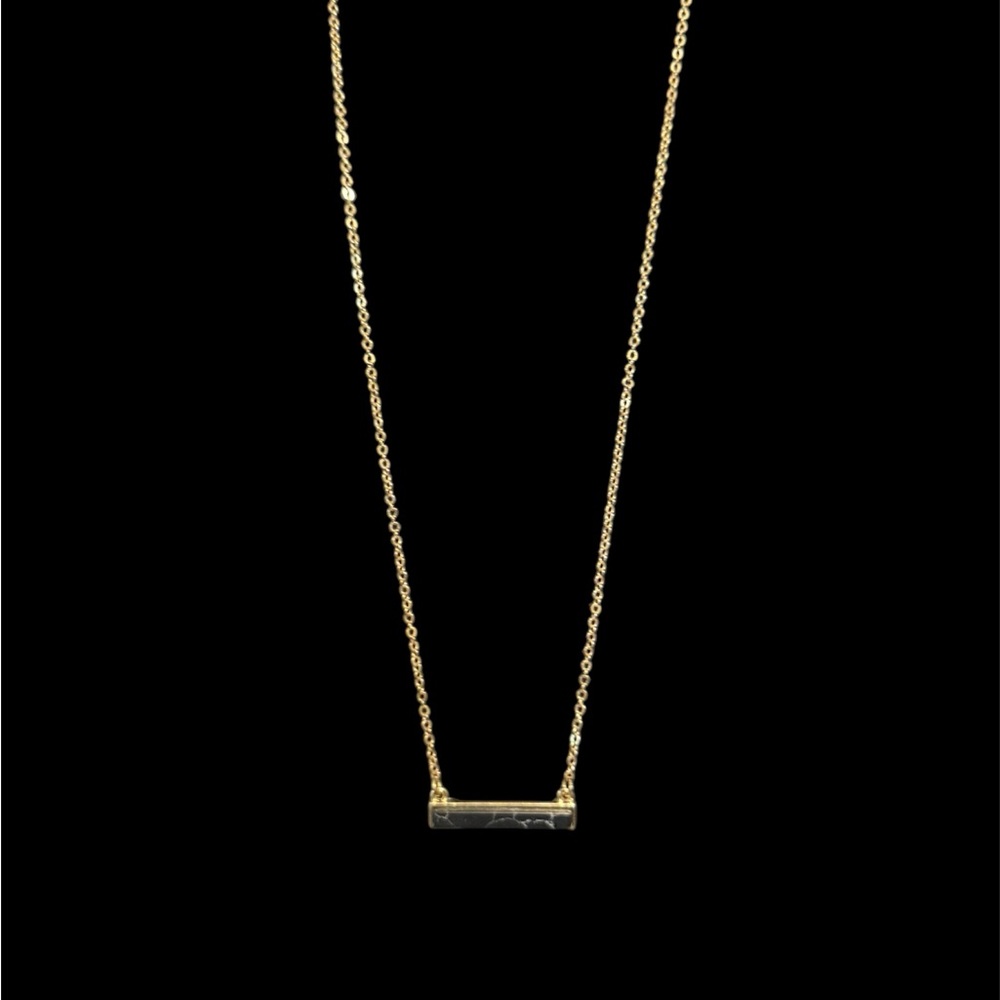 Elegant Gold Bar Necklace